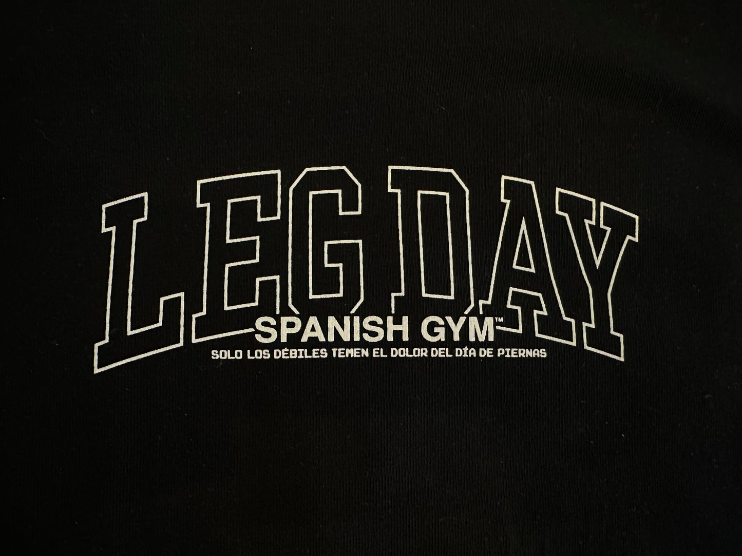 CAMISETA OVERSIZE - ❛Leg day - NEGRA